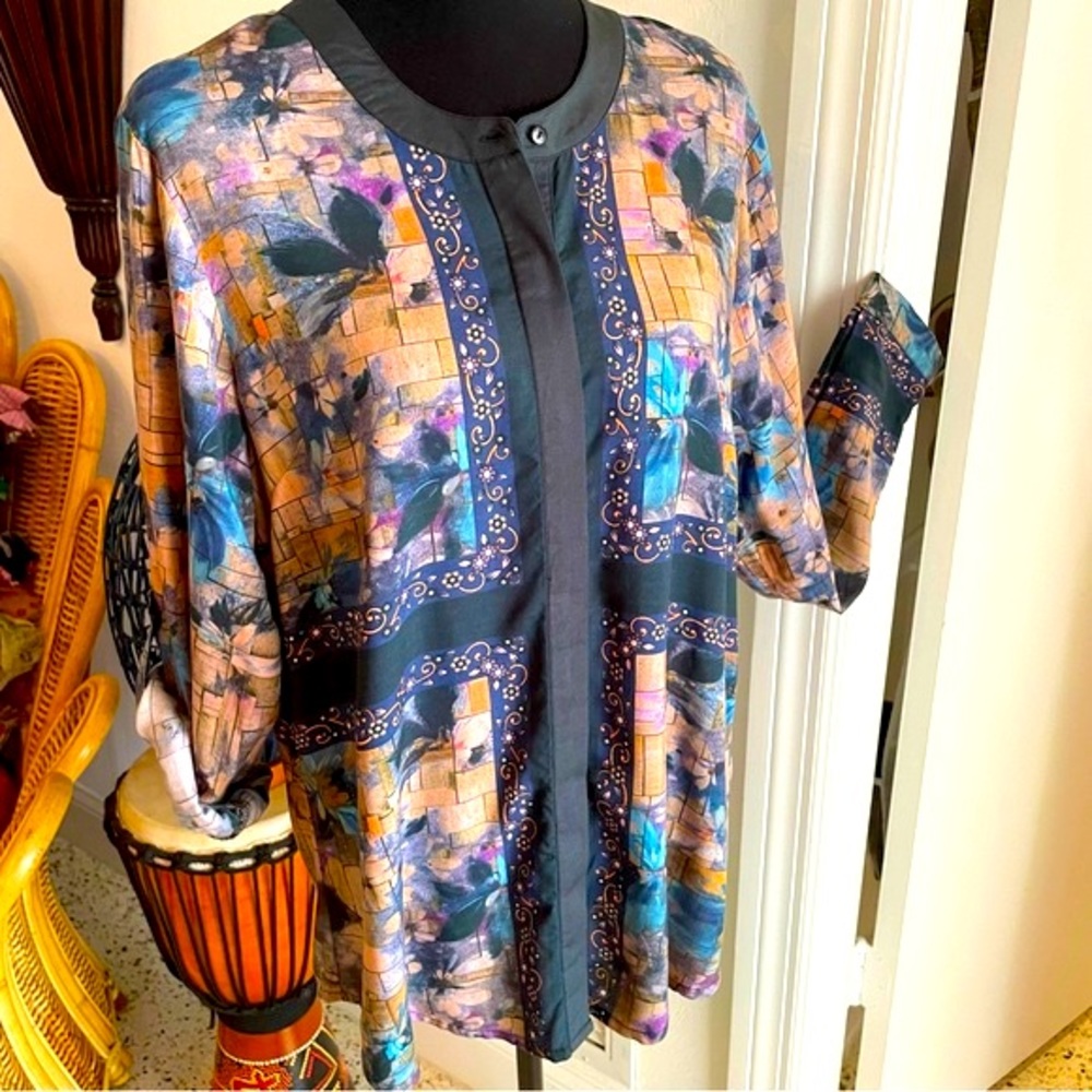 Anthropologie TOLANI Long Sleeve Water Paint Print Shirt! NEW! Black Beautiful M
